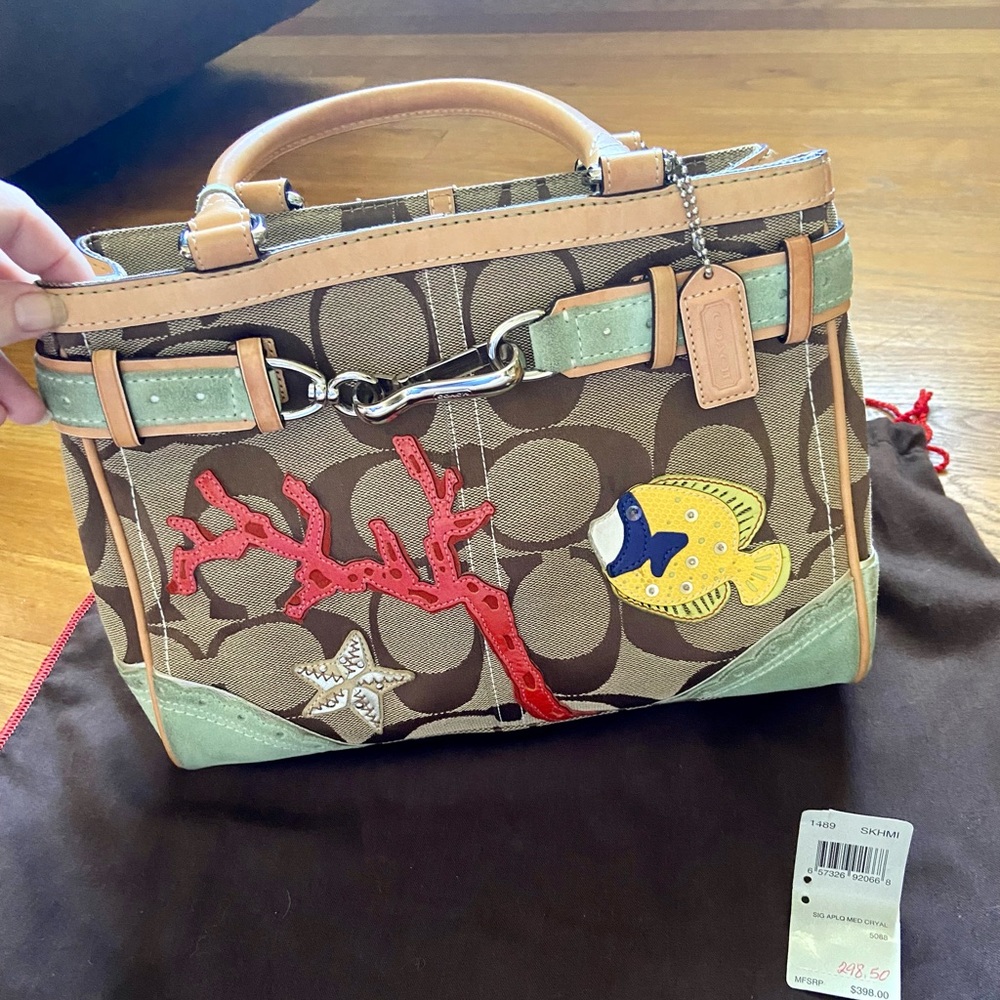 Coach Bag - Picture 2 of 9